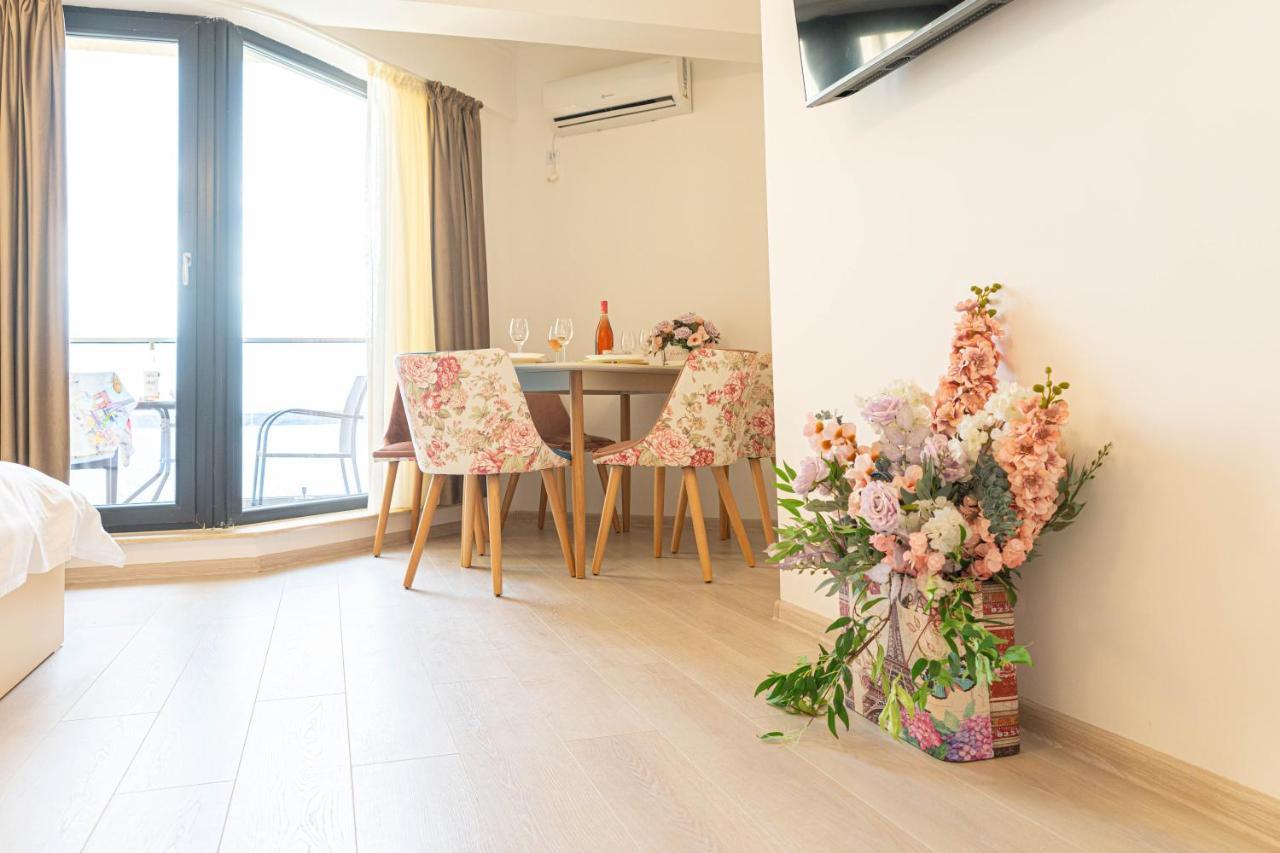 Apartament Le Bonheur Deux Solid Residence Butoaie Mamaia Exteriér fotografie